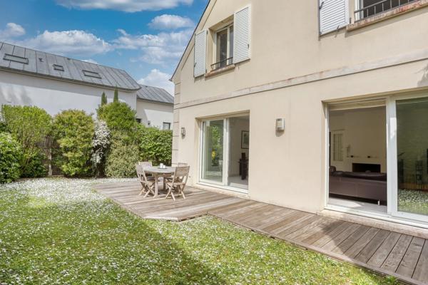 BUZENVAL - Maison familiale 5 chambres avec jardin plein sud, au calme