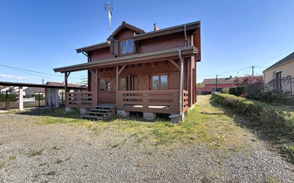 Maison à vendre    6 pièces •  Montceau-les-Mines