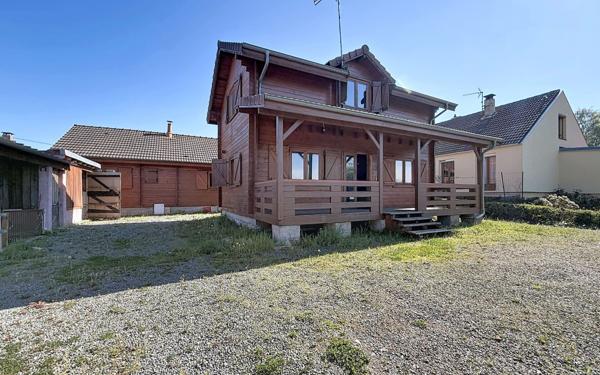 Maison à vendre    6 pièces •  Montceau-les-Mines
