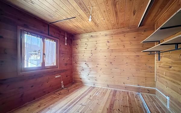 Maison à vendre    6 pièces •  Montceau-les-Mines