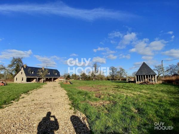 Maison à restaurer sur 2 hectares de terrain