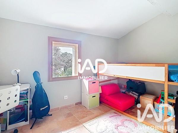 Maison à vendre 4 pièces 92 m² Saint-Cyr-sur-Mer