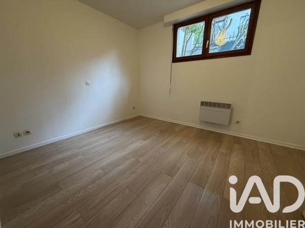 Maison à vendre 12 pièces 227 m² Bourg-la-Reine