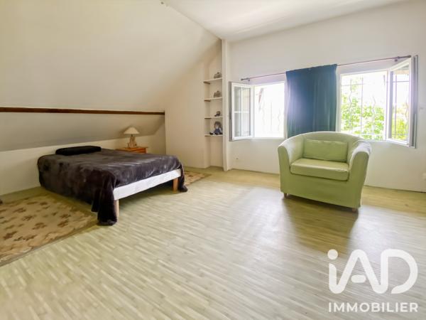 Maison à vendre 9 pièces 170 m² Combs-la-Ville