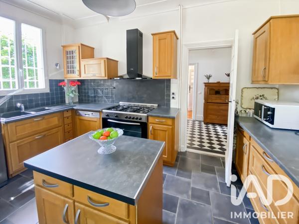 Maison à vendre 9 pièces 170 m² Combs-la-Ville