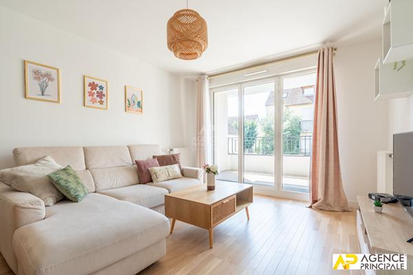 Appartement 3 pièce(s) 63 m2 492 450 € **  - Référence  4737