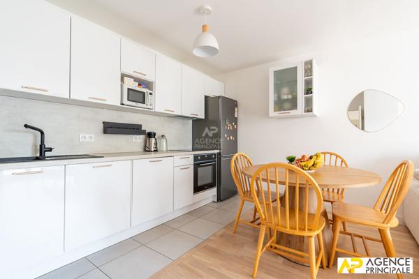Appartement 3 pièce(s) 63 m2 492 450 € **  - Référence  4737