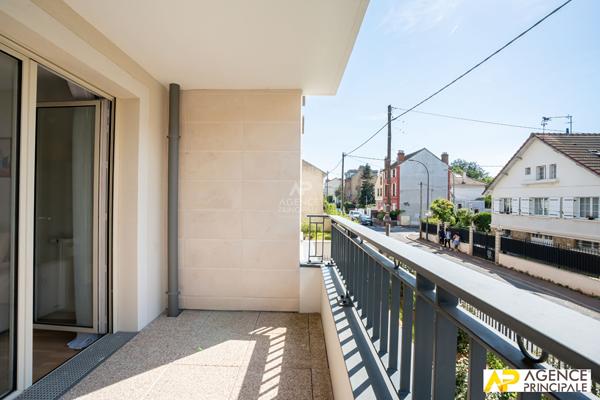 Appartement 3 pièce(s) 63 m2 492 450 € **  - Référence  4737