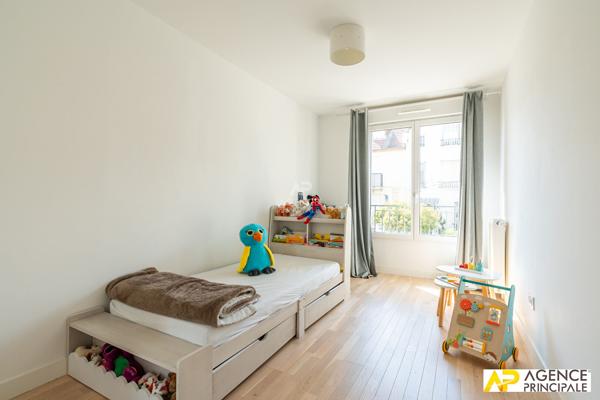 Appartement 3 pièce(s) 63 m2 492 450 € **  - Référence  4737