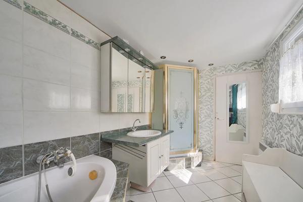 Maison à vendre 6 pièces 125m² Douvrin (62138)