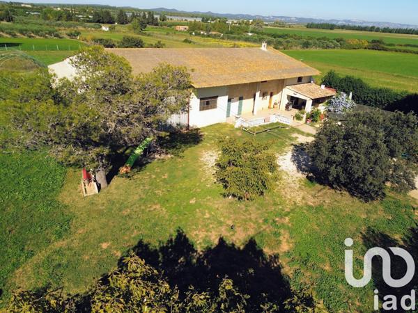 Maison à vendre 10 pièces 180 m² Arles