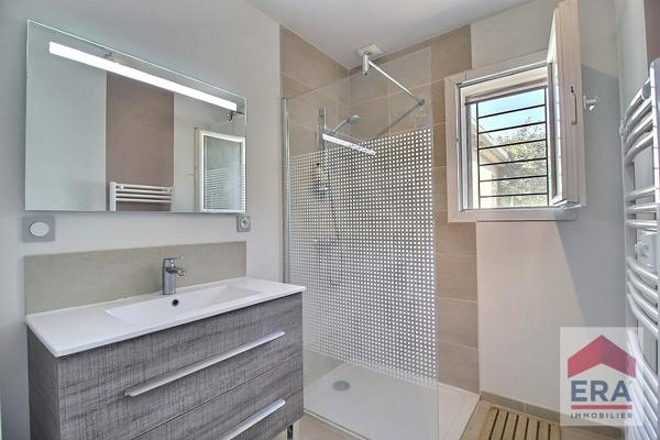 Maison Aubignan 130m² - 4 chambres - Piscine - Garage