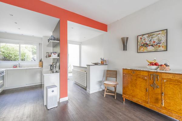 Appartement Garches 4 pièces 98 m2 en duplex avec terrasse et jardin