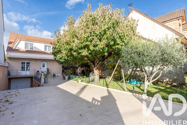 Maison à vendre 5 pièces 122 m² Paray-Vieille-Poste