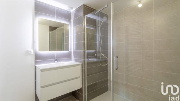 Appartement 3 pièces de 66 m² à Sauvian (34410)