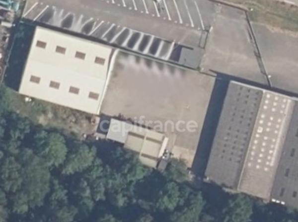 Local artisanal à louer MONTMELIAN (73) - 1 132 m² avec cour et parking