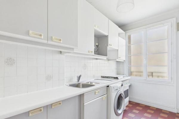 Vente - Appartement 2 pièces 52 m 2 Paris (75015)