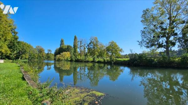 MANOIR  sur PARC 1HA 54A 30CA