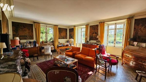 MANOIR  sur PARC 1HA 54A 30CA