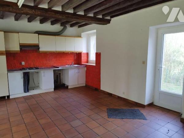 A VENDRE. Maison. GER. Sud Manche. Basse Normandie.
En campagne, maison en pierres de 4 pièces...
