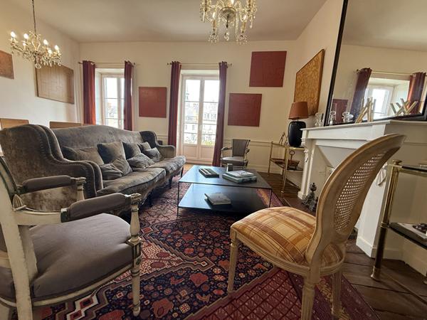 Appartement 3 pièces à vendre au centre de Dinan - Réf 07018