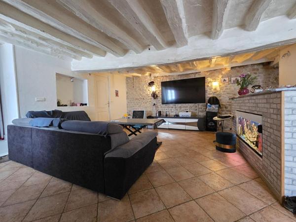 Maison Angerville 5 pièce(s) 139 m2