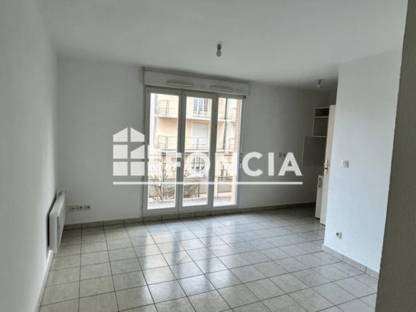 Location Studio 22.03 m² - 22/24/26 RUE AUGUSTE RENOIR Limoges 87000
