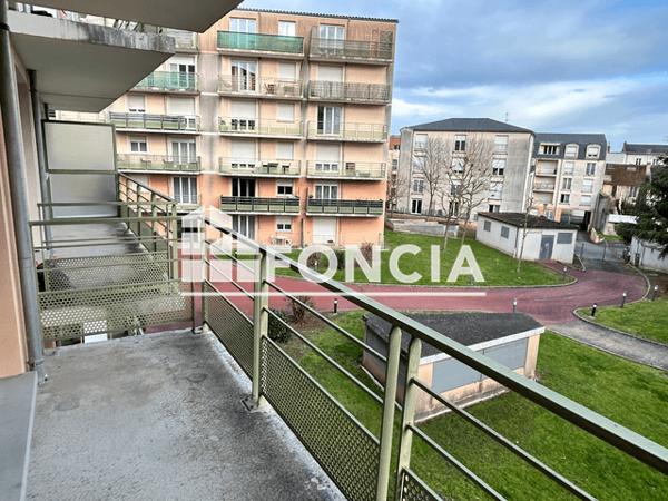 Location Studio 22.03 m² - 22/24/26 RUE AUGUSTE RENOIR Limoges 87000