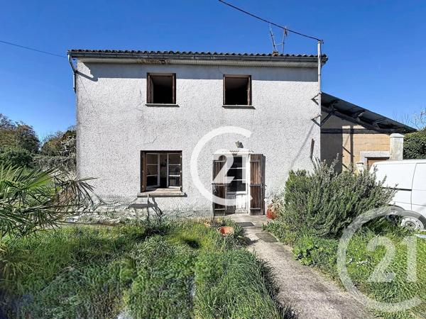 Maison à vendre  4 pièces - 69 m 2   COGNAC  - 16