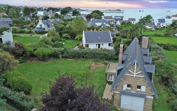 Maison à vendre    6 pièces •  Plougasnou