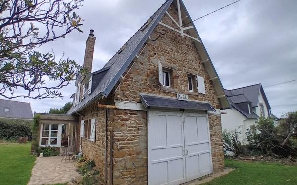 Maison à vendre    6 pièces •  Plougasnou