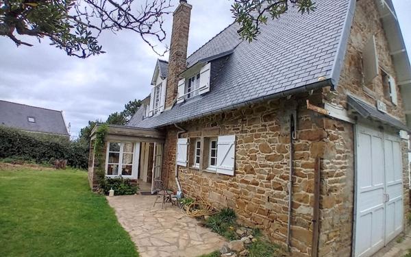 Maison à vendre    6 pièces •  Plougasnou