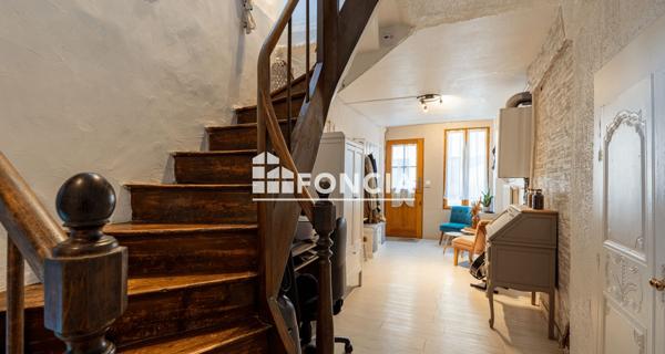 À vendre Maison 5 pièces 93 m² - Fresnay-sur-sarthe 72130