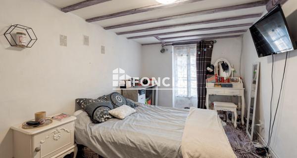 À vendre Maison 5 pièces 93 m² - Fresnay-sur-sarthe 72130