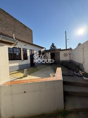 SAINT HONORÉ - MAISON D'ENVIRON 100M² AVEC EXTÉRIEUR, GARAGE ET ATELIER.