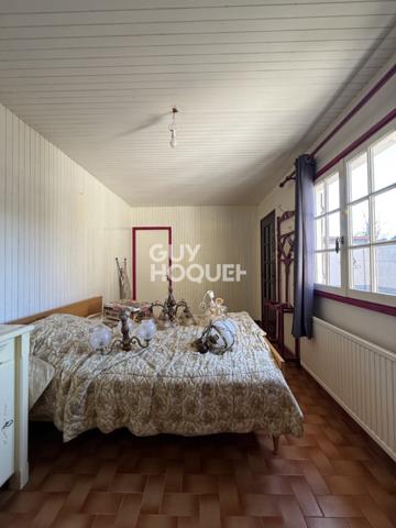 SAINT HONORÉ - MAISON D'ENVIRON 100M² AVEC EXTÉRIEUR, GARAGE ET ATELIER.