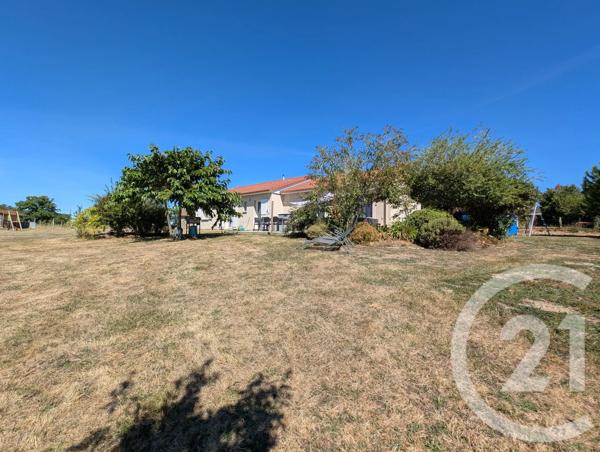 Maison à vendre  7 pièces - 131,73 m 2   LA GENEYTOUSE  - 87