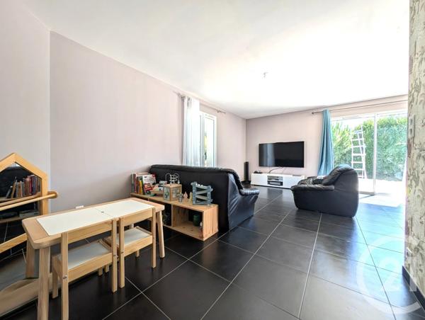 Maison à vendre  7 pièces - 131,73 m 2   LA GENEYTOUSE  - 87