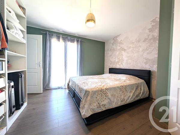 Maison à vendre  7 pièces - 131,73 m 2   LA GENEYTOUSE  - 87