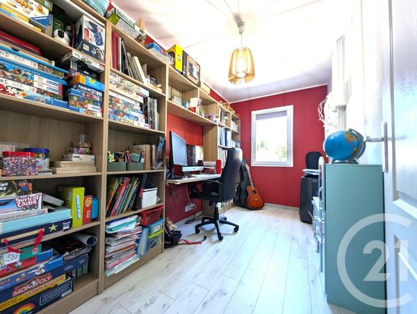 Maison à vendre  7 pièces - 131,73 m 2   LA GENEYTOUSE  - 87