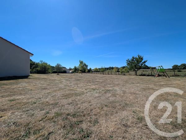 Maison à vendre  7 pièces - 131,73 m 2   LA GENEYTOUSE  - 87