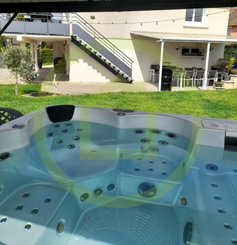 Villa à LA COTE SAINT ANDRE (38260)