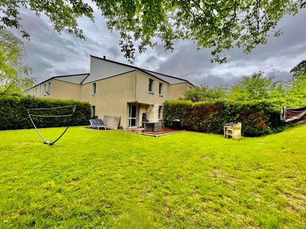 Maison Cergy 4 pièce(s) 86.05m2 €290 000 ** - Référence 2190