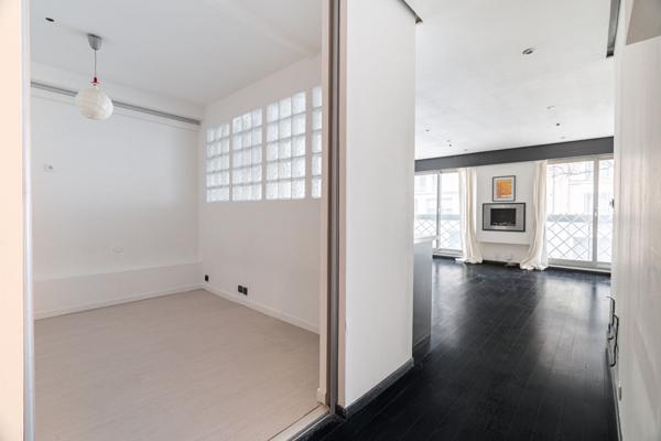 Grand studio 41 m2 Paris 75017 au métro Guy Môquet