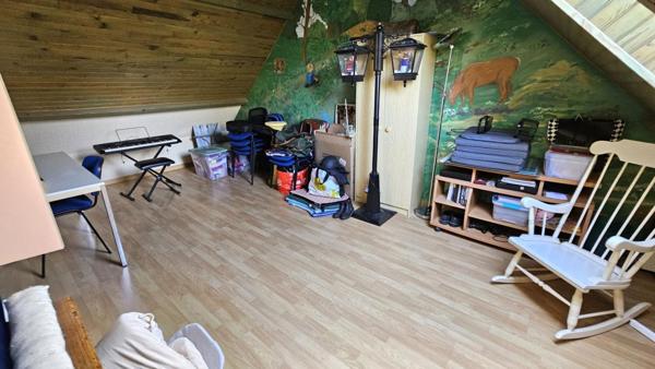 Houdan 1 mn / Maison familiale et lumineuse / 5 chambres