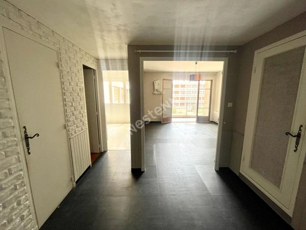 Appartement Marseille 3 pièce(s) 60.5 m² Balcon -Cave Parking en sus