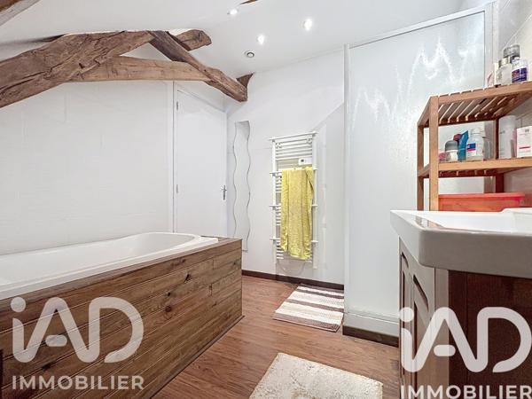Maison à vendre 2 pièces 43 m² Le Breil-sur-Mérize