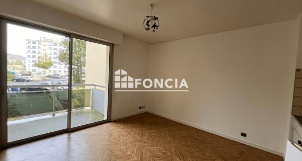 Location Studio 21.09 m² - Cholet 49300