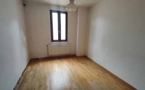 Appartement à vendre    4 pièces • 62,85 m2 Sisteron