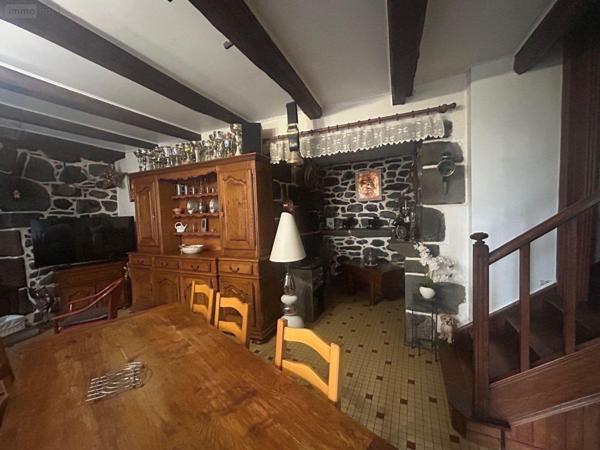 Maison à vendre à Anglards-de-Salers dans le Cantal (15380), ref : 15060/1240